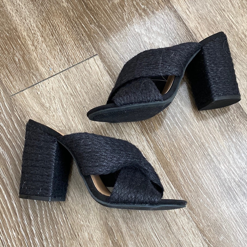 MISS LOLA shoes